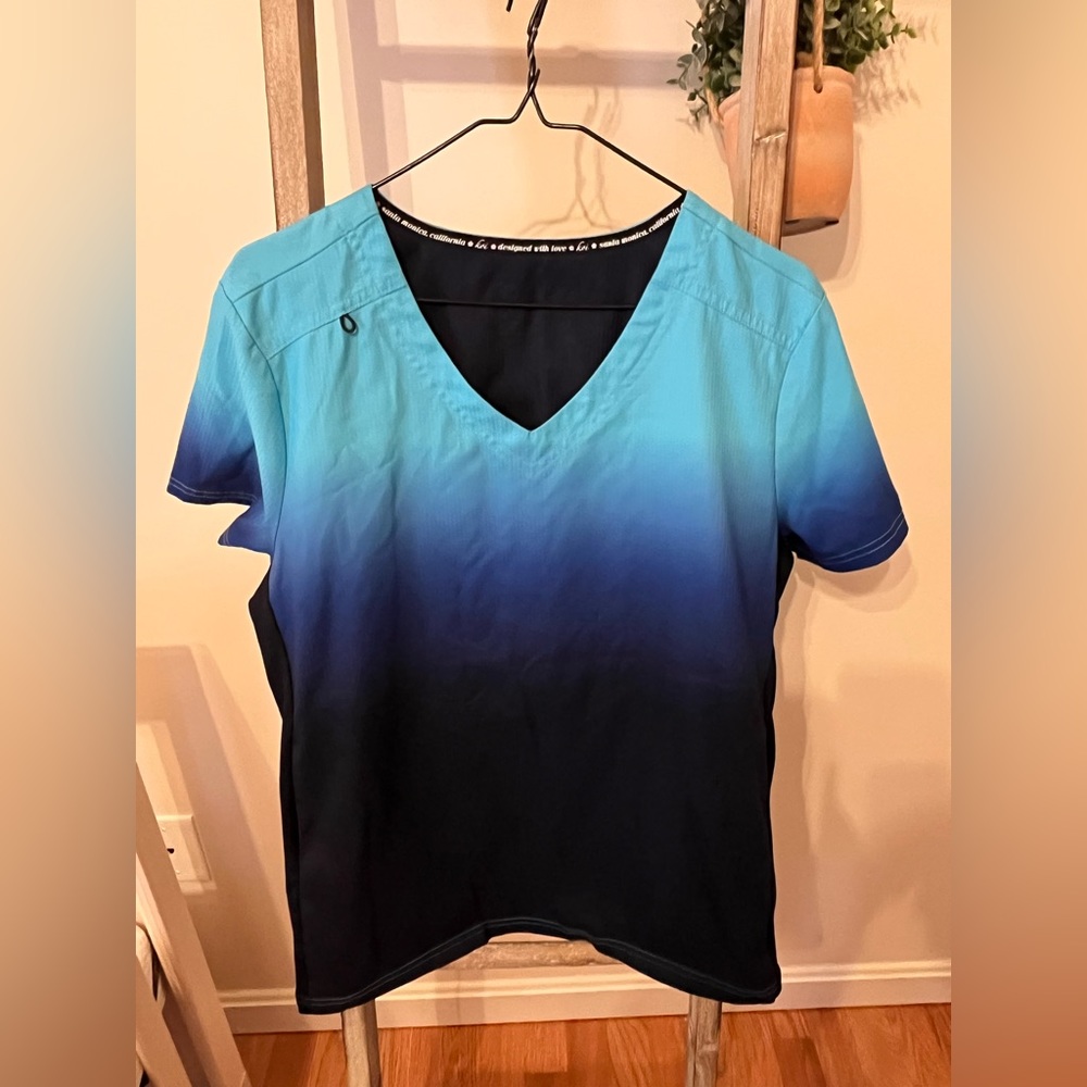 Woman’s scrub top